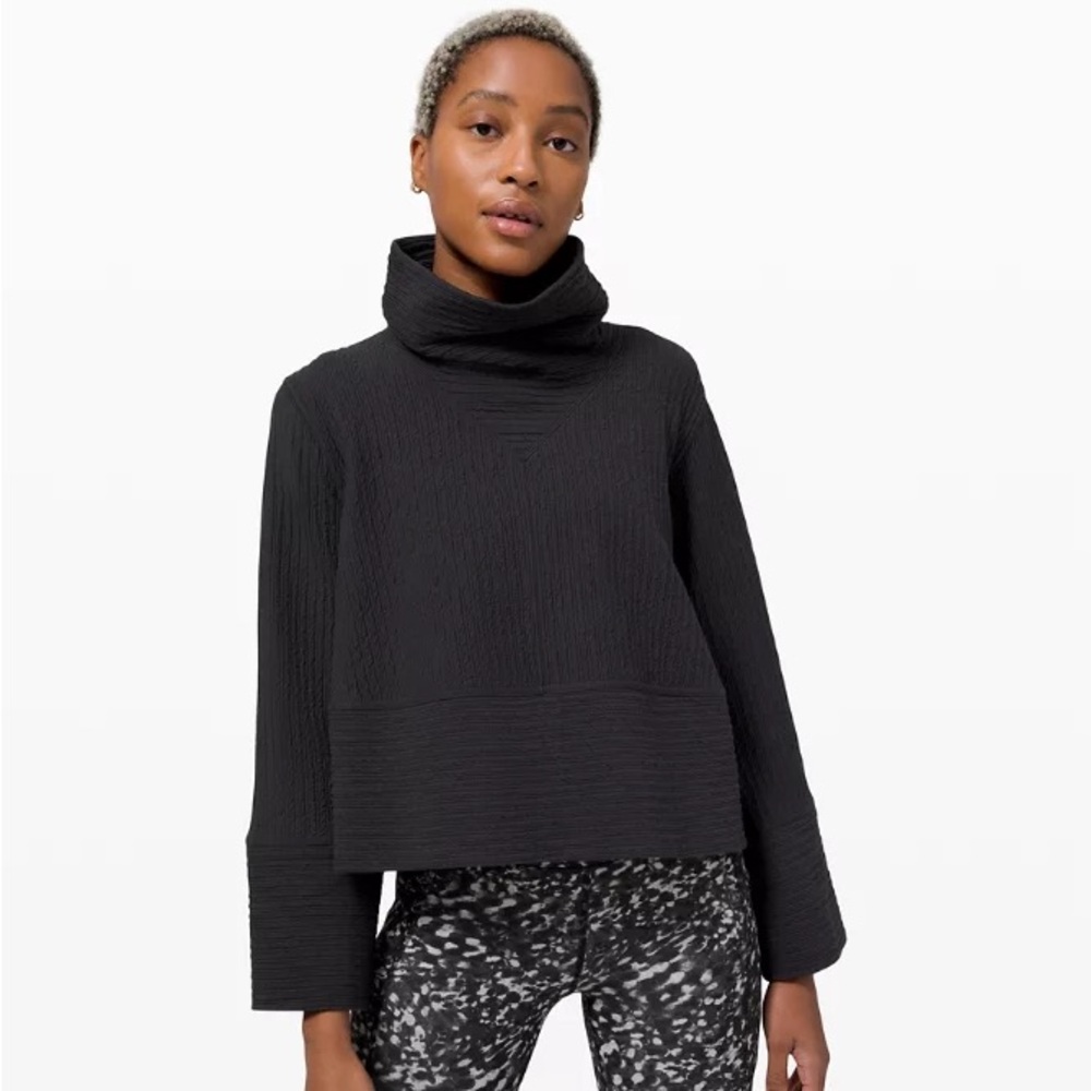 Lululemon Retreat Yourself Pullover